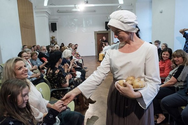 20181104181124-0ee596cc-me