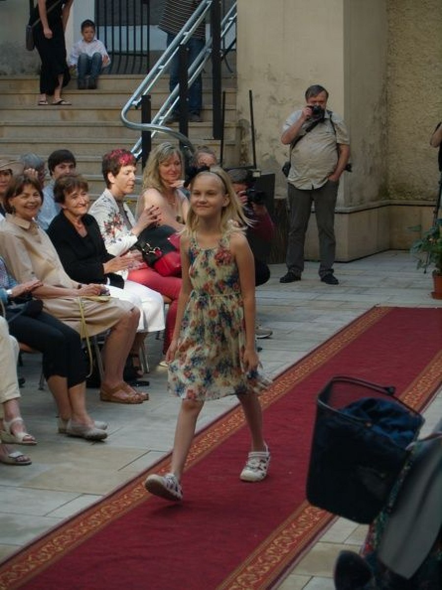 20170629215816-0669917e-me