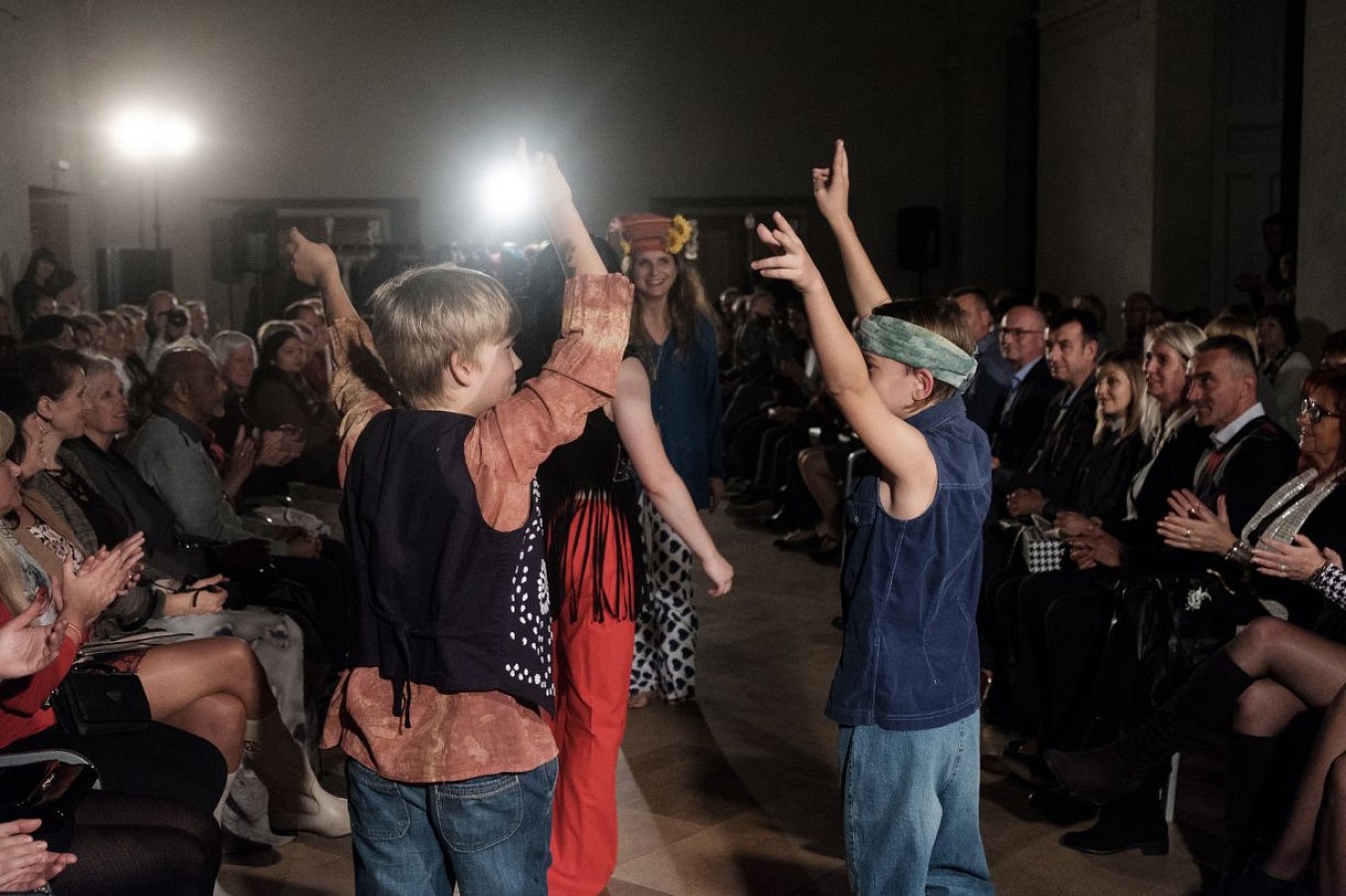 20181104195724-28ce2b52-xl