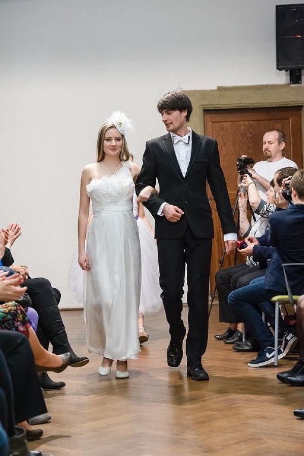 20170401175021-268dcecb-la