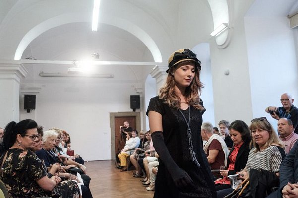 20181104174902-27bf2e2a-me