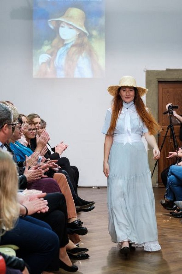 20191107223329-0d75d5ab-me