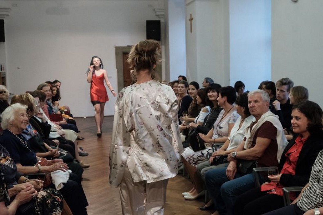 20181104180155-fc3b1b94-me