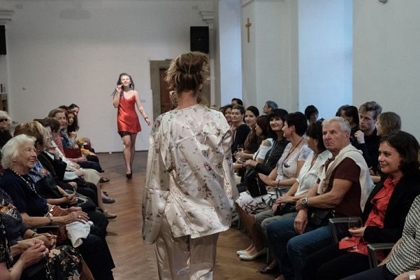 20181104180155-fc3b1b94-me