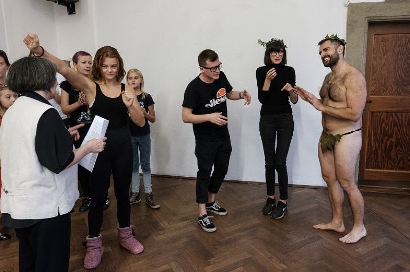 20181104144959-ca16f14a-me