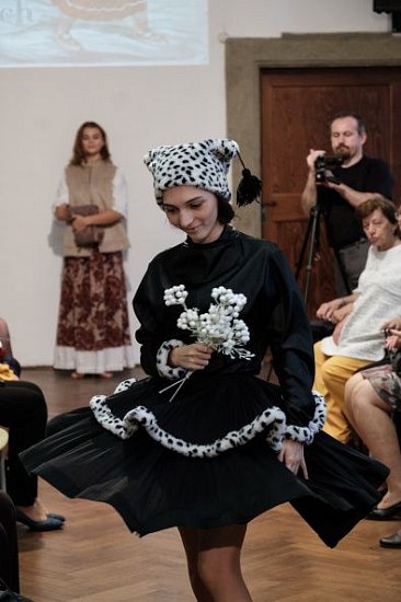 20181104182025-c1b396cb-me