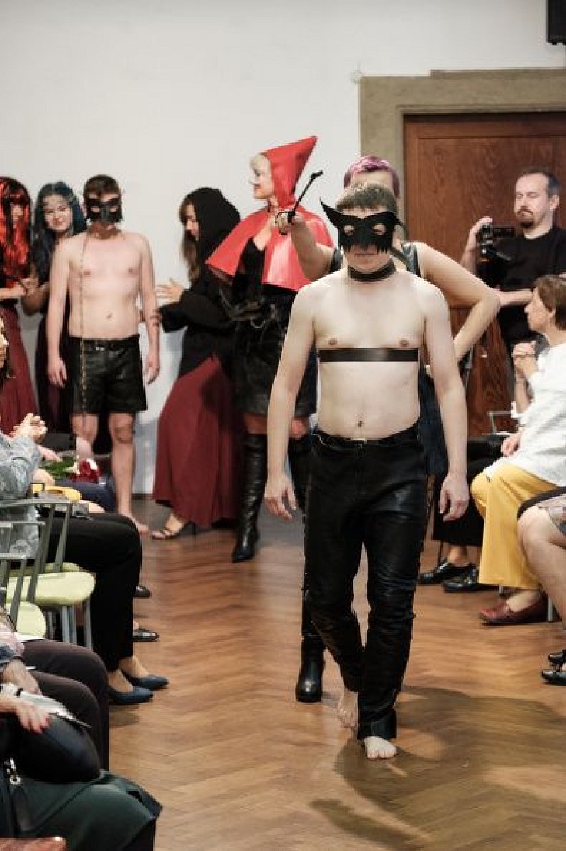 20181104183125-437c99ac-me