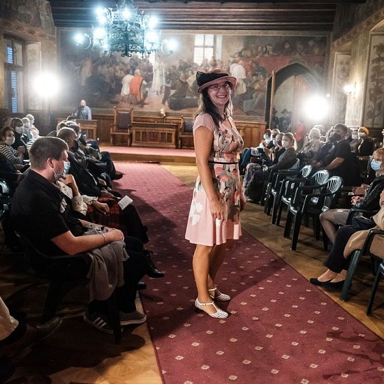 20201007010130-7e6f0aed-la