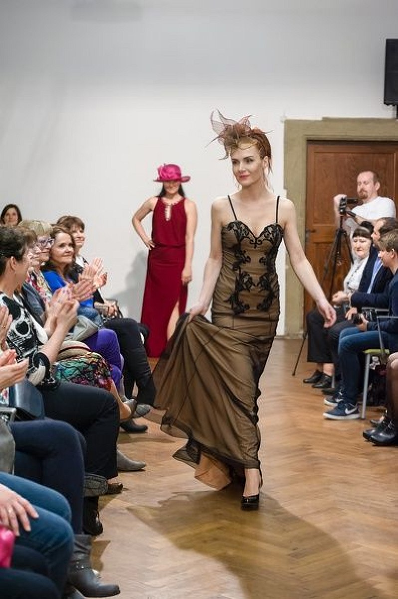 20170401174639-8e1ab8d9-me