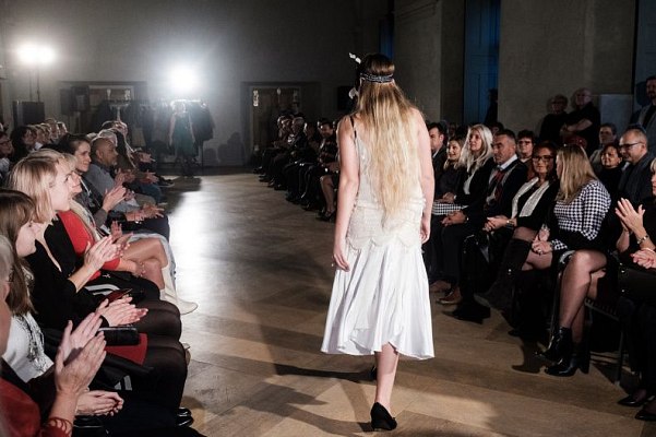 20181104193220-39269a82-me