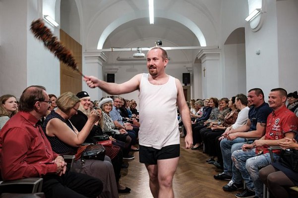 20191107213105-e538e259-me