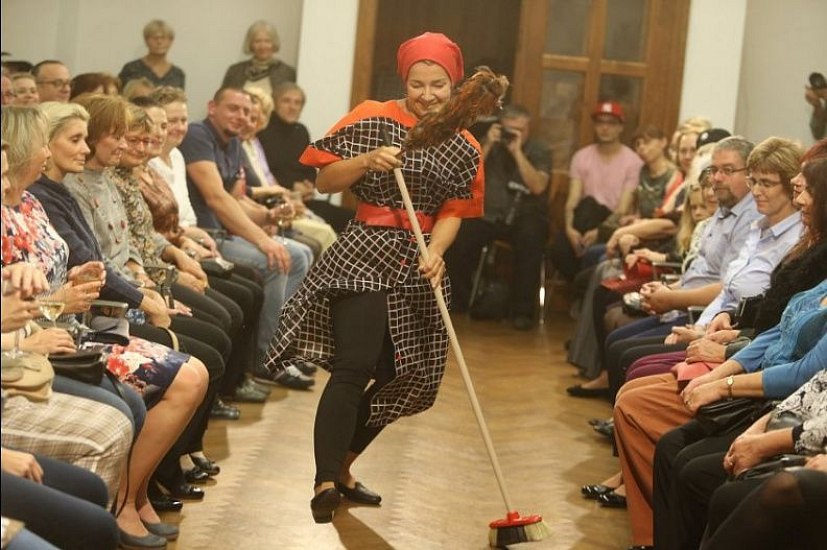 20191107230607-64d044b0-me