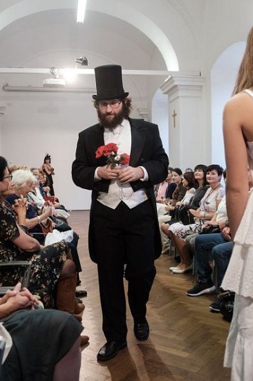 20181104174604-2aed6b6f-me