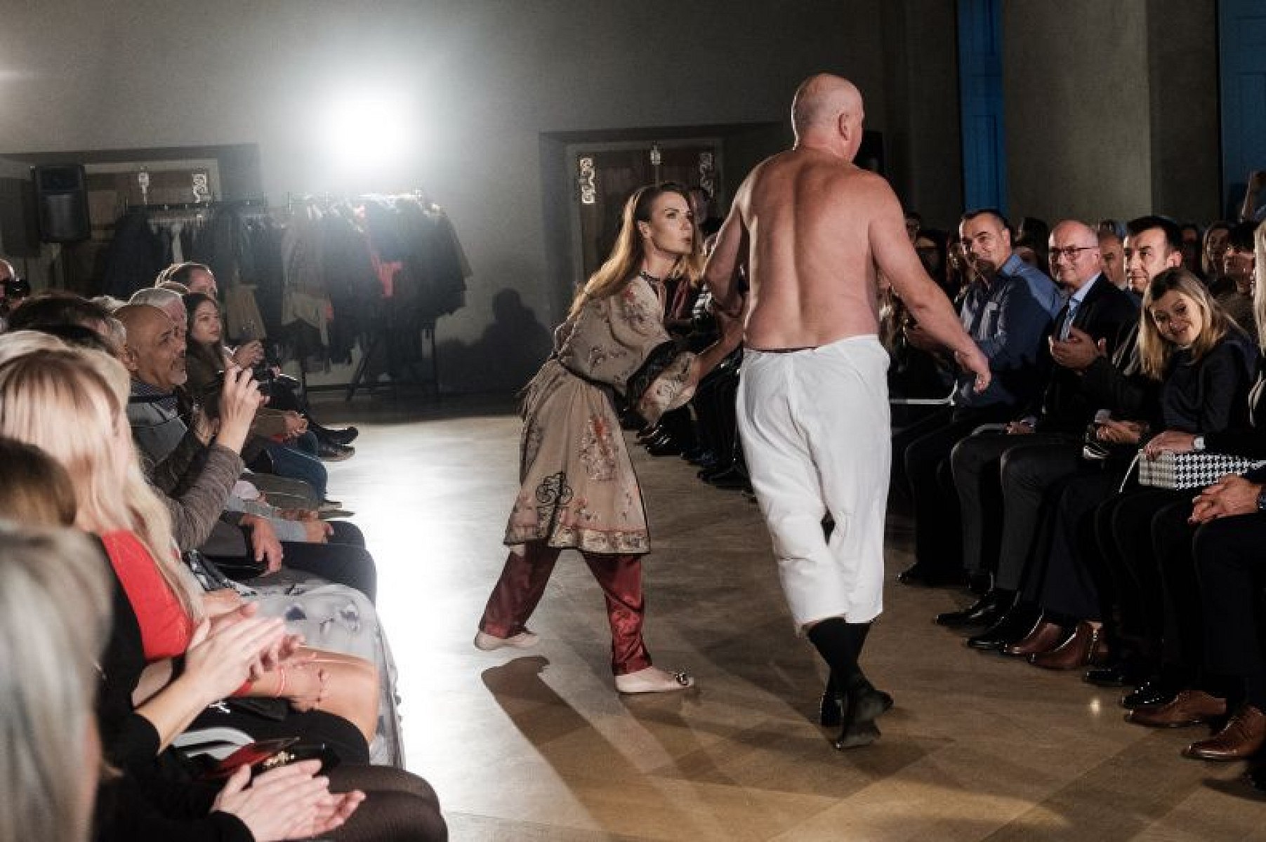 20181104193457-ce9fd8e9-me