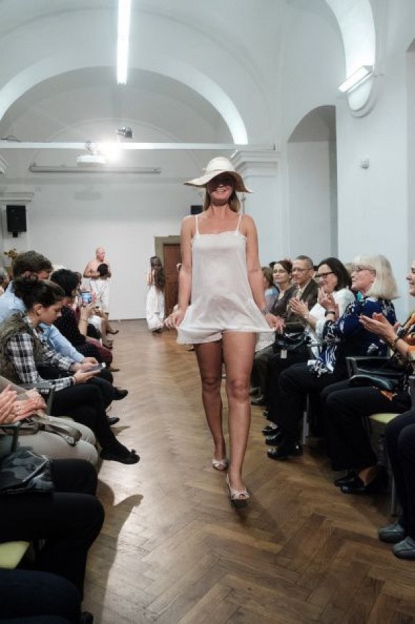 20181104163523-819647d1-me