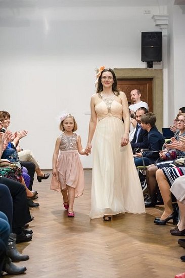 20170401174917-cc0c6f09-me