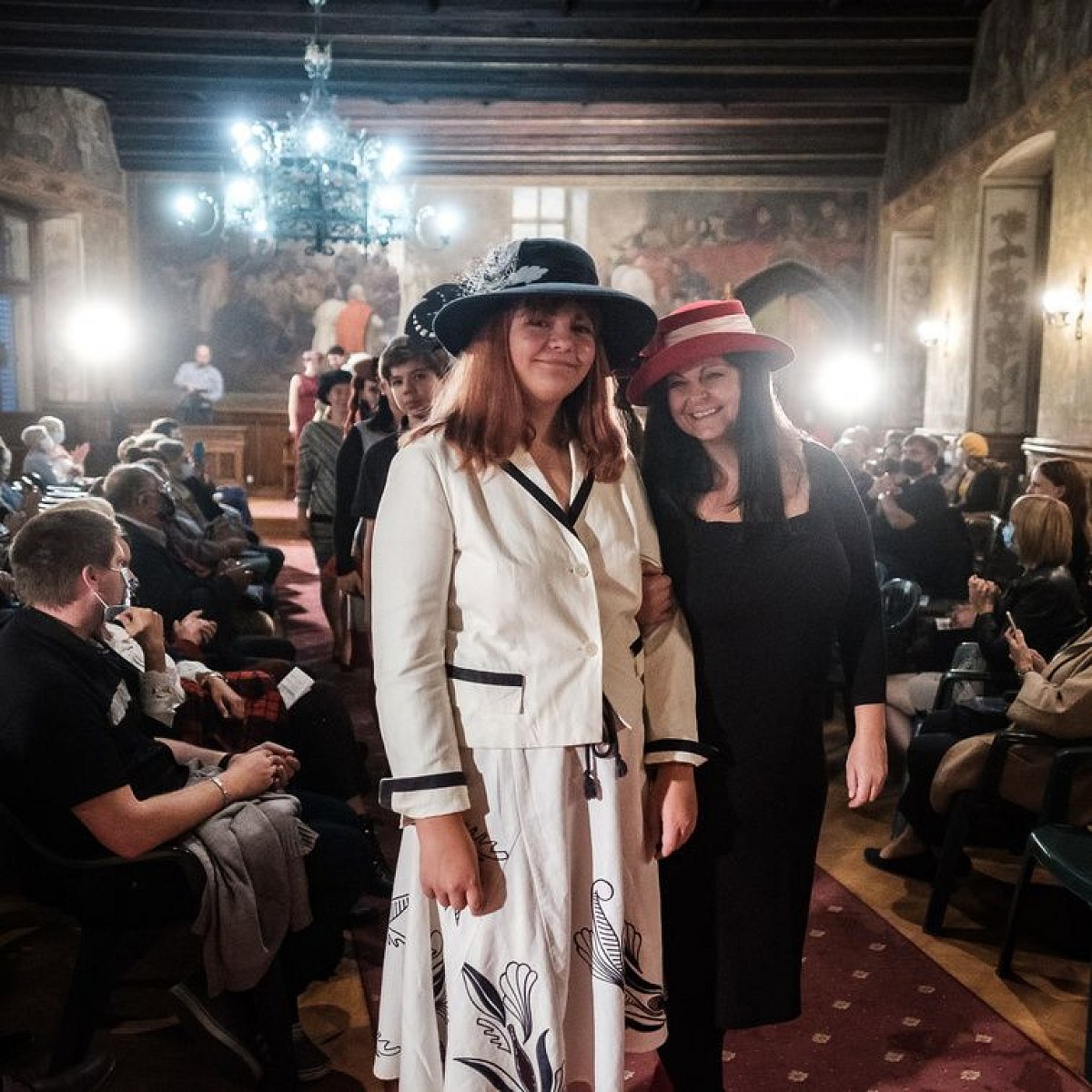 20201007132302-0af23ad1-la