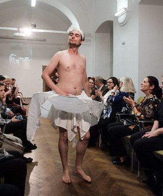 20181104165000-b09b1e68-me