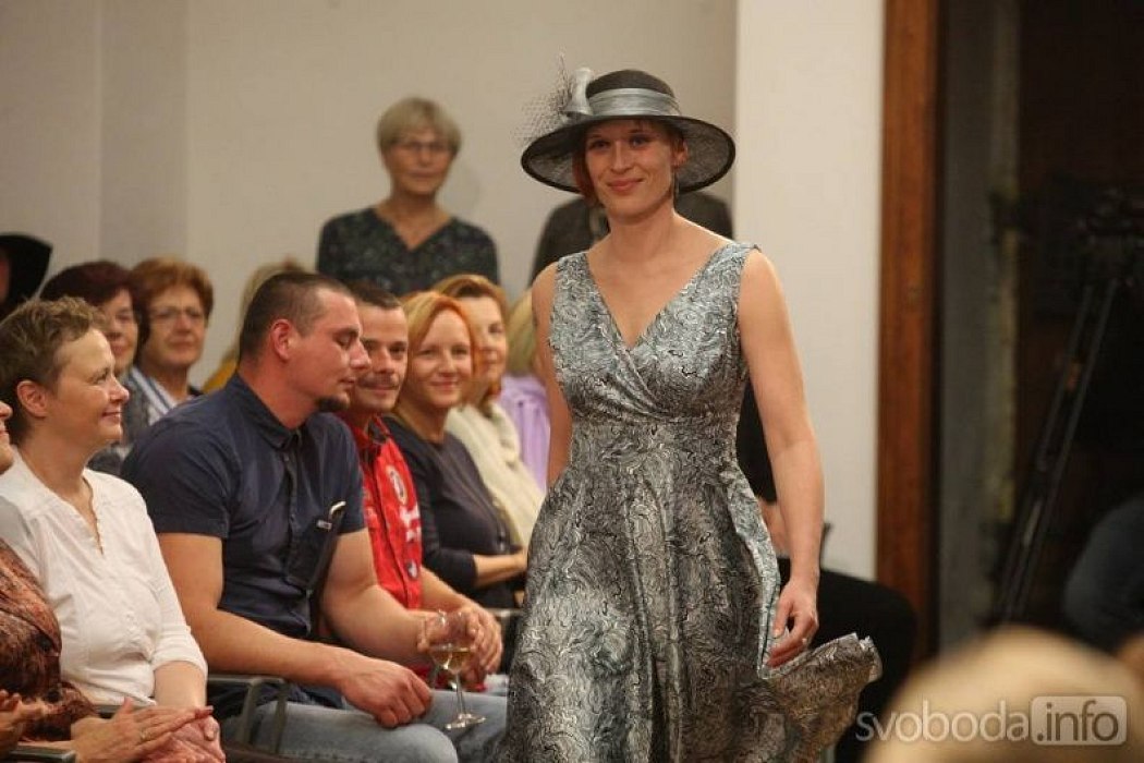 20191107230734-daf8b772-me