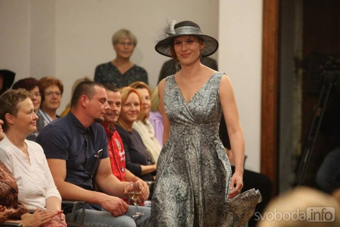 20191107230734-daf8b772-me