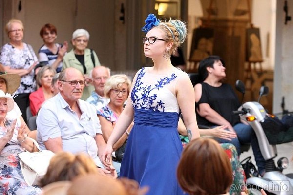 20170629231647-238892ec-me