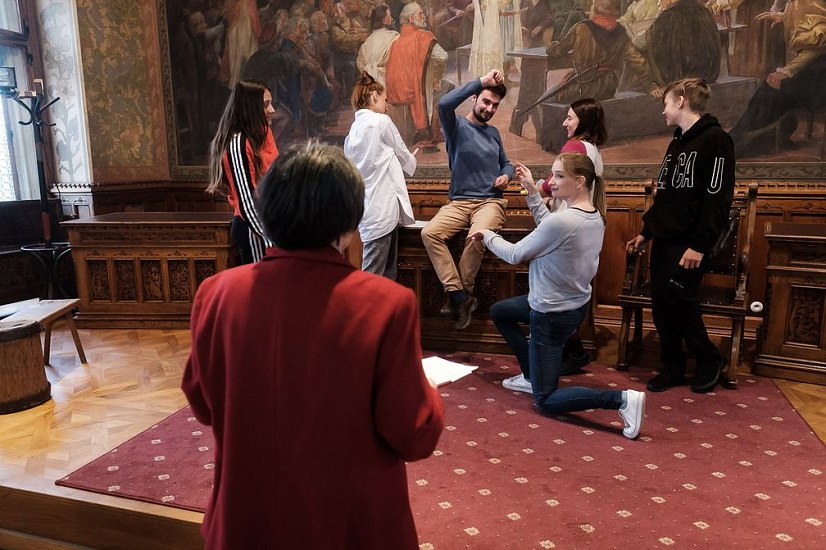 20201006230621-b2ae77d2-la