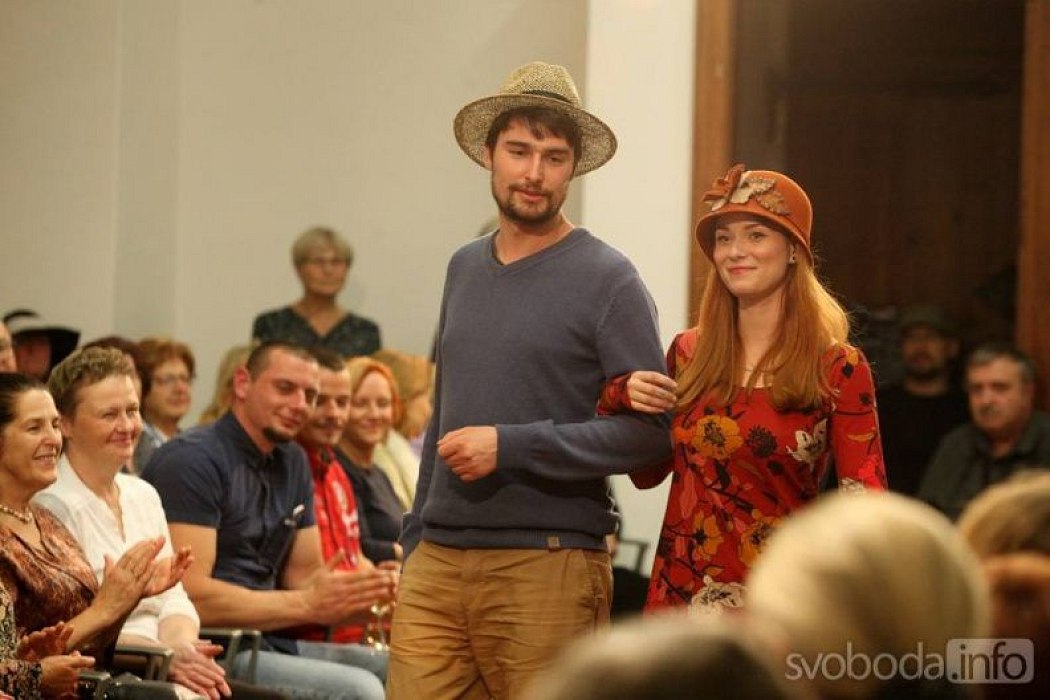 20191107230739-65cb3d6b-me