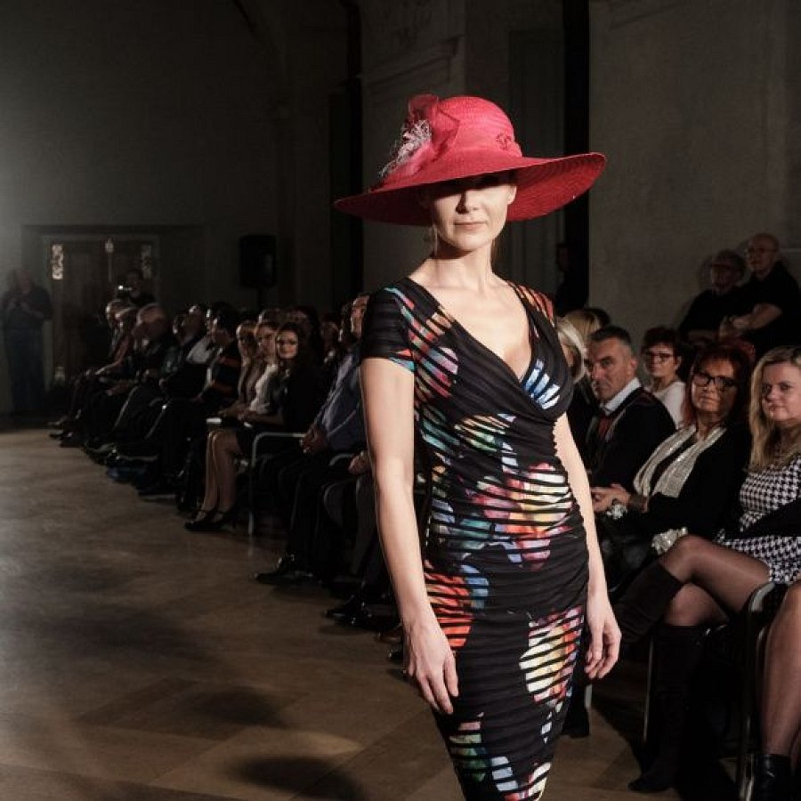 20181114192122-e5a78237-me