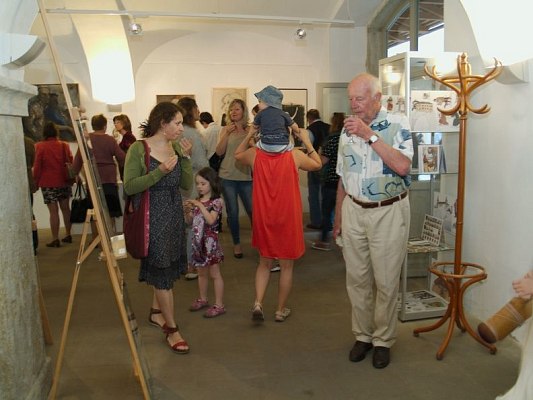 20170629235050-1bb1c373-me