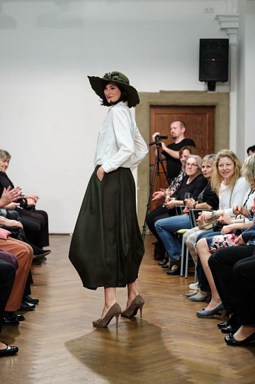 20191107210218-ccfb3f22-la