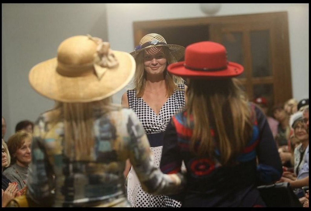 20191107231514-0ca37037-me