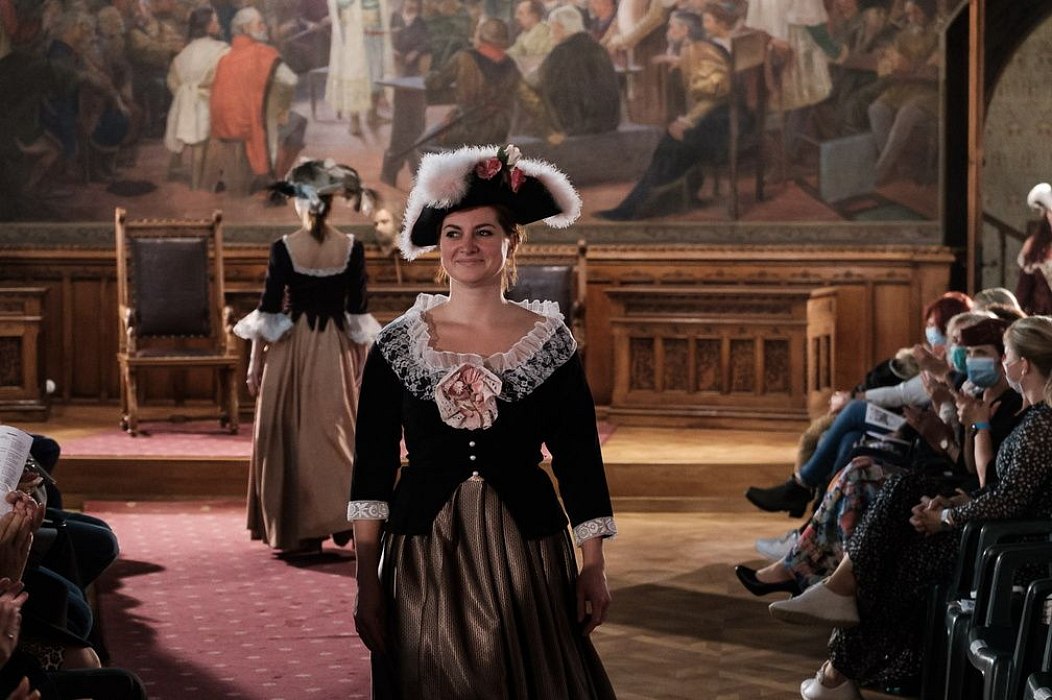 20201007131258-d914af24-la