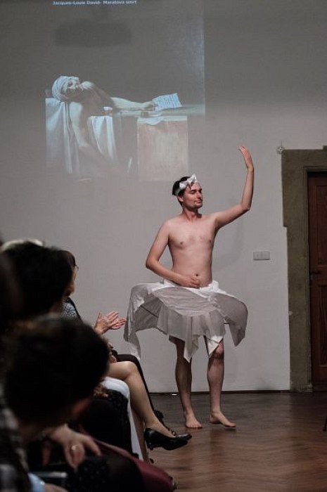 20181104164956-92f28d45-me