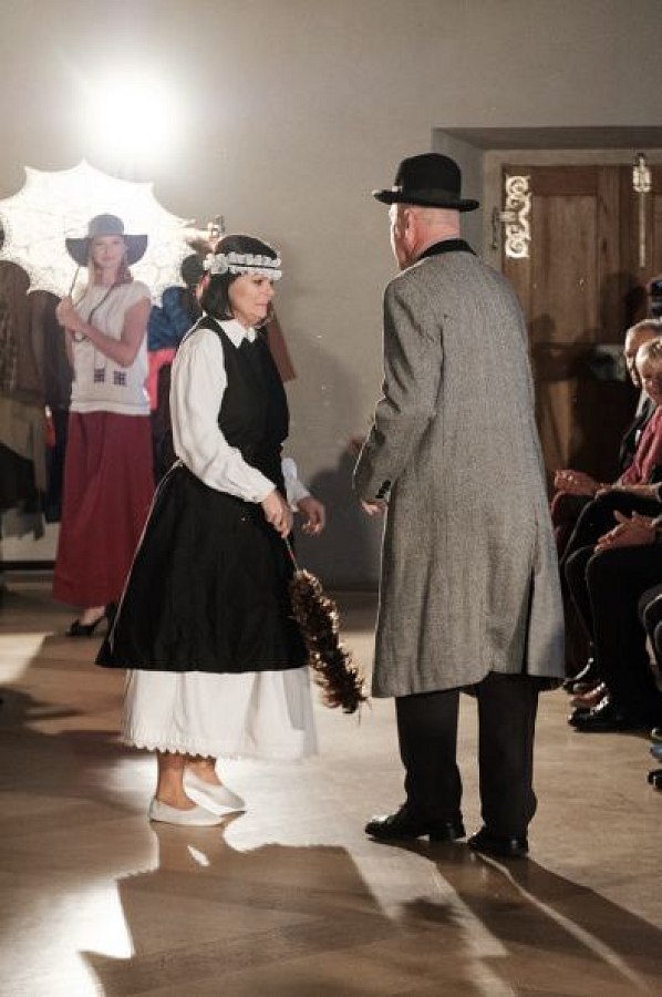 20181104192913-4e901ca4-me