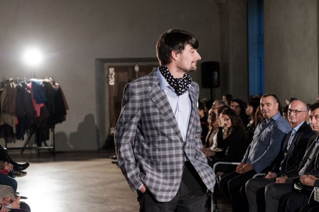 20181104193720-97f8e32d-me