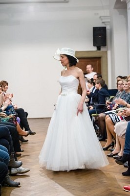 20170401175039-5f5aa79b-la