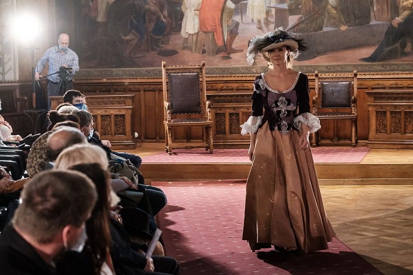 20201007131244-b98e9432-la