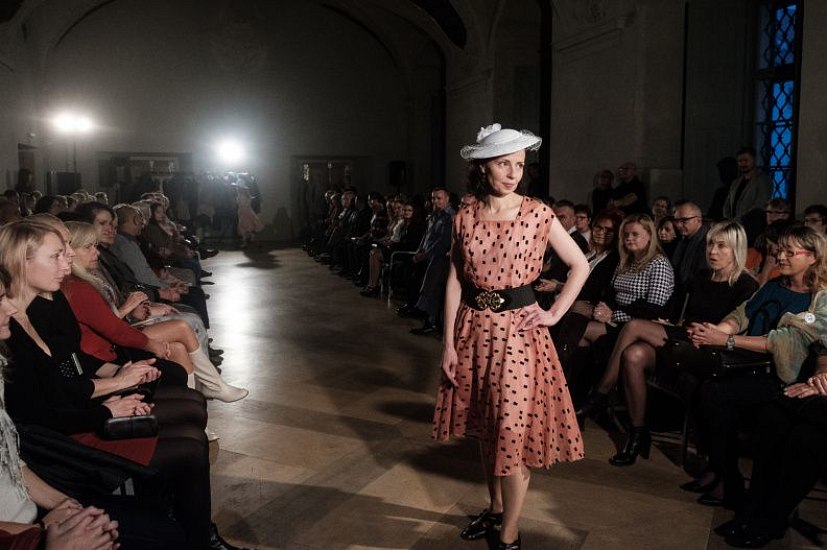 20181104195217-68d931e0-me