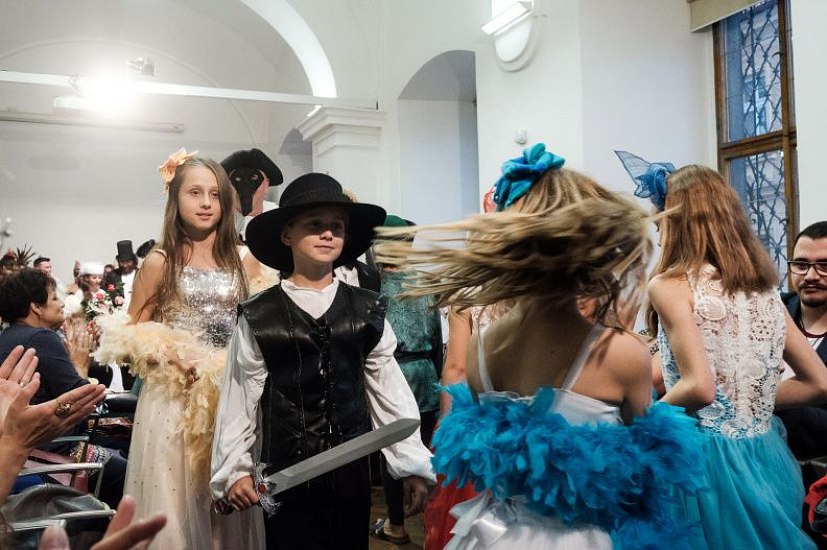 20181104184401-f88e2ebc-me