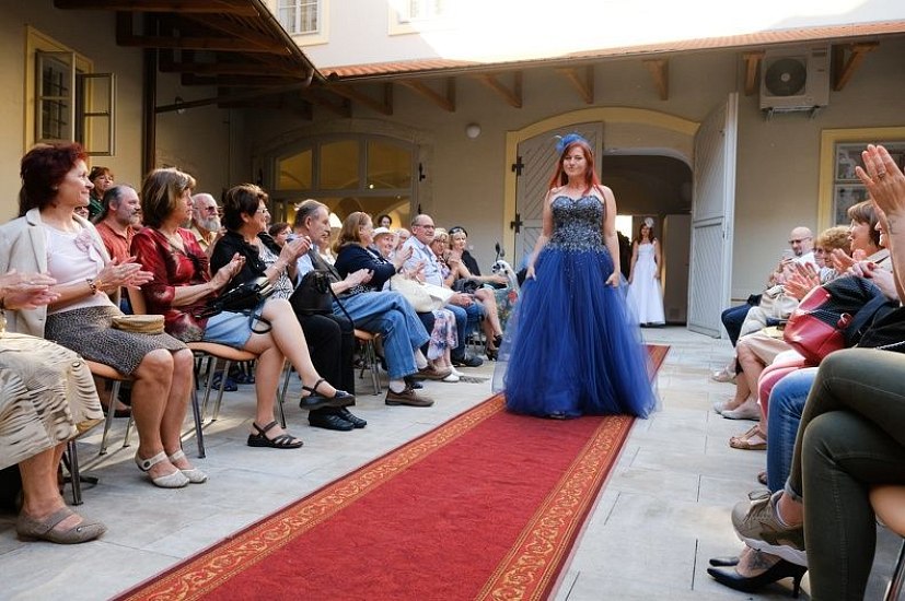 20170629231604-3b7cc068-me