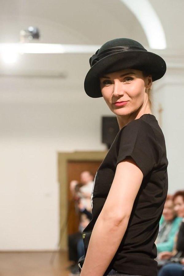 20170401172339-1c32e72a-la